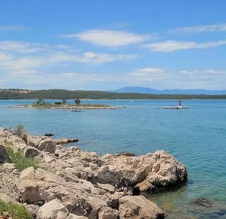 Apartament Darko 1 *